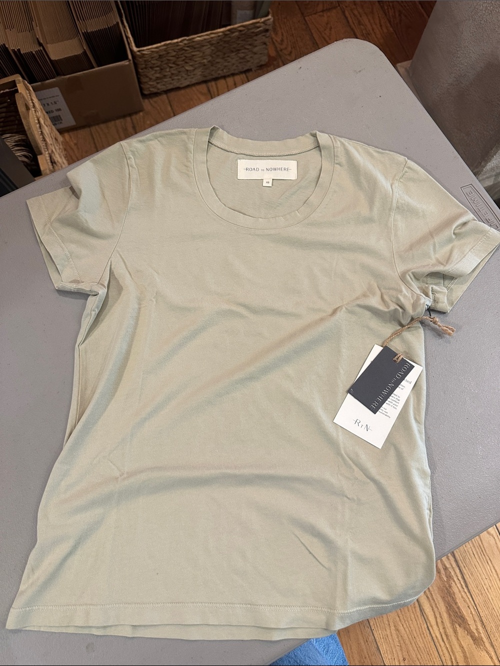 Women's Salt road to nowhere Short Sleeve Crewneck Tee